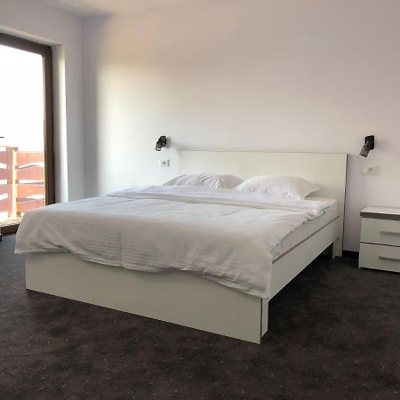 Casa Galbena Bed & Breakfast Arbore Bagian luar foto